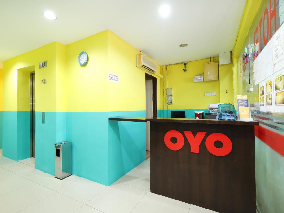 Oyo 89688 Alor Street Hotel Kuala Lumpur Esterno foto